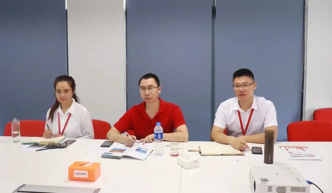 【上海對接會】東方龍商務上海總部舉行氣凝膠材料項目政府對接會,雙方將實地考察推進落地 【上海對接會】東方龍商務上海總部舉行氣凝膠材料項目政府對接會,雙方將實地考察推進落地