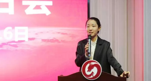 舉行投資選址項目評估會,多個項目將于近期在上海總部、深圳分公司與相關政府園區進行對接 舉行投資選址項目評估會,多個項目將于近期在上??偛?、深圳分公司與相關政府園區進行對接