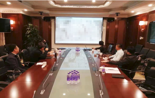 陪同政府園區(qū)前往特色商業(yè)綜合體投資選址項(xiàng)目方對(duì)接考察，推動(dòng)商業(yè)整合化