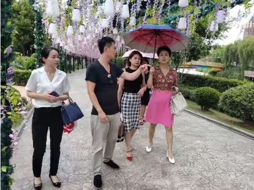助力政府園區高效對接考察外企旅游度假村投資選址項目與特色主題樂園項目，加快推進文旅產業融合發展