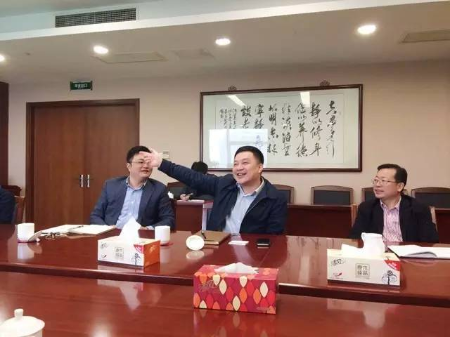 東方龍商務(wù)陪同智能空氣凈化器投資選址項目方參觀考察常州經(jīng)濟技術(shù)開發(fā)區(qū)