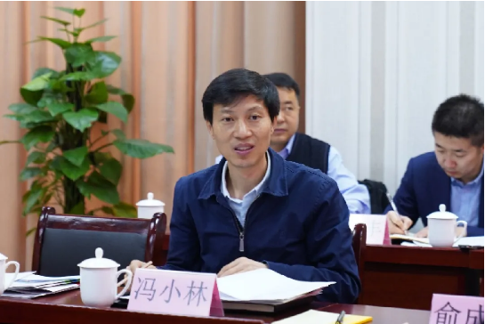 甘肅省人大常委會(huì)副主任、甘南藏族自治州委書(shū)記俞成輝一行蒞臨東方龍商務(wù)集團(tuán)，打造委托招商引資全國(guó)新標(biāo)桿