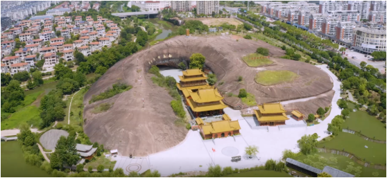 集團(tuán)全力助推江西省鷹潭市月湖區(qū)委托招商引資，以“園區(qū)經(jīng)濟(jì)”為抓手，打造發(fā)展“增長極”