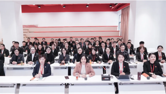 全力沖刺，決勝年度目標(biāo)！11月下旬，集團(tuán)成功通過39個(gè)優(yōu)質(zhì)投資選址項(xiàng)目