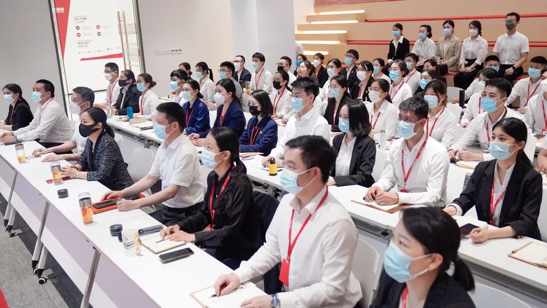 創(chuàng)新招商模式，打造硬核團(tuán)隊(duì)，提升落地實(shí)效！6月中旬，集團(tuán)成功通過30個(gè)優(yōu)質(zhì)投資選址項(xiàng)目