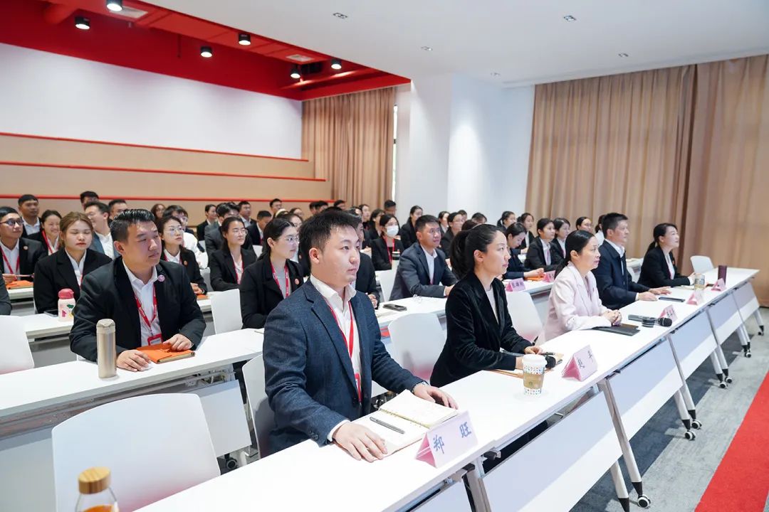 承接進博效應(yīng)，彰顯項目實力！11月上旬，集團成功通過27個優(yōu)質(zhì)投資選址項目