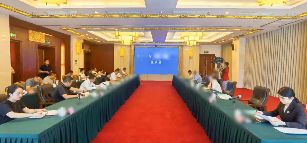 項目落地周期短，經濟效益高！新能源鋰電池生產擴建投資選址項目方反向考察四川某地方政府