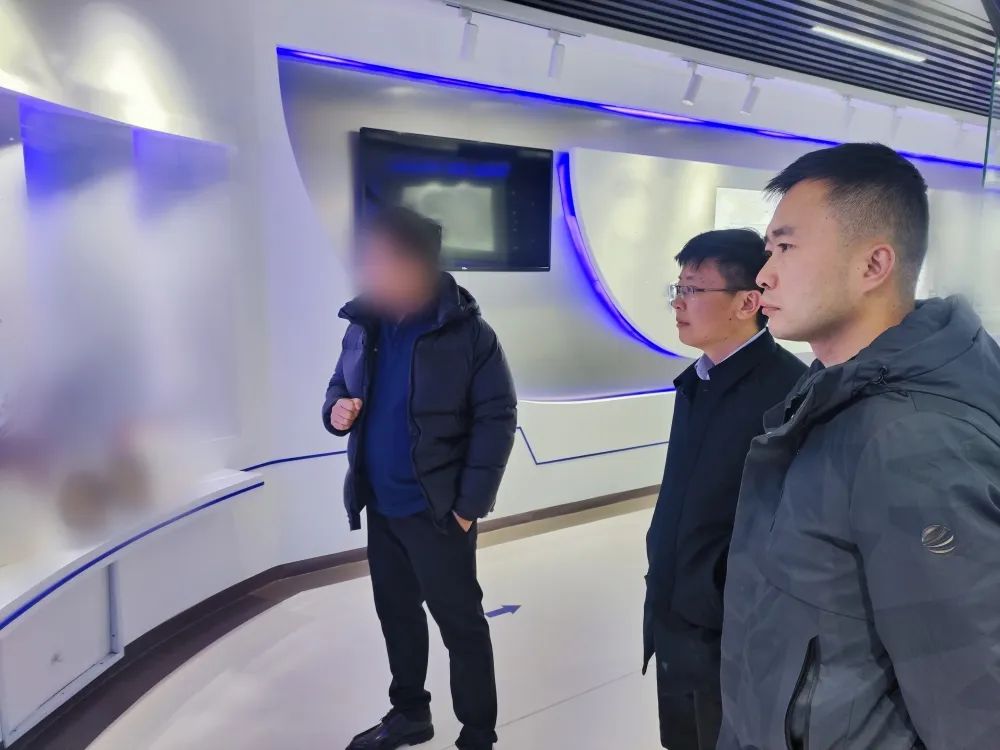 高新技術(shù)企業(yè)，一汽、比亞迪等知名車(chē)企的戰(zhàn)略合作伙伴！四川某地方政府實(shí)地對(duì)接品牌高性能纖維復(fù)合材料生產(chǎn)投資選址項(xiàng)目