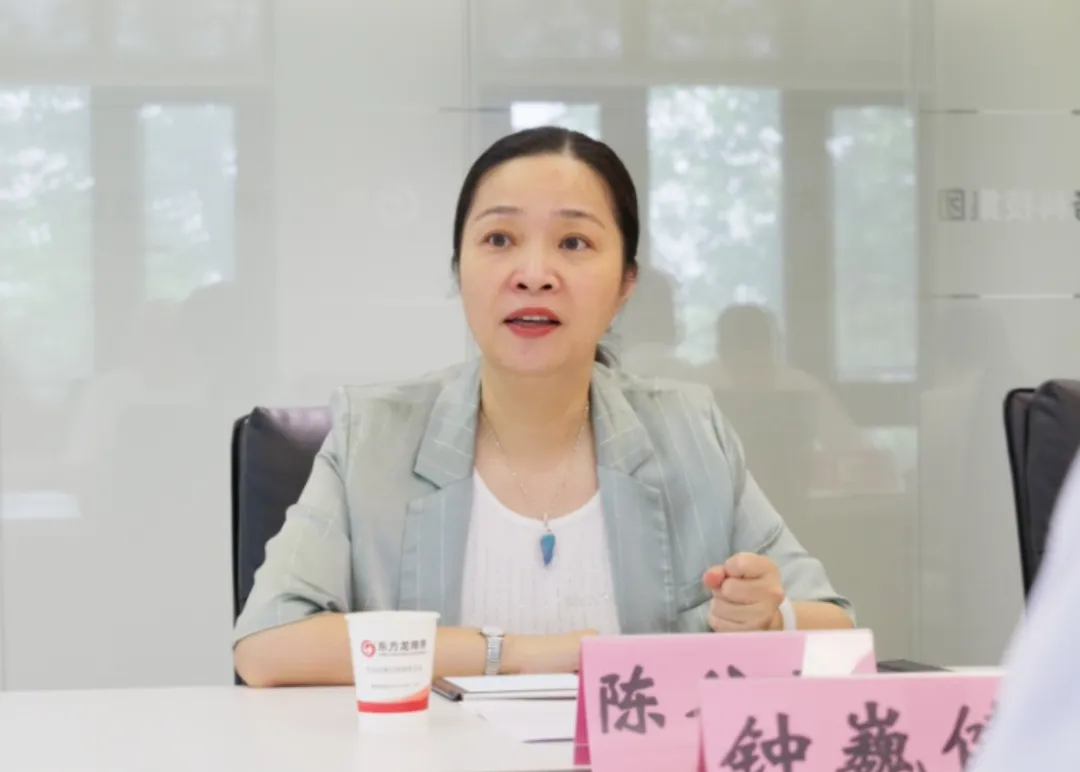 上海東方龍商務(wù)集團與上海建工海南區(qū)域總部成功簽約，攜手開啟招商合作新藍海！