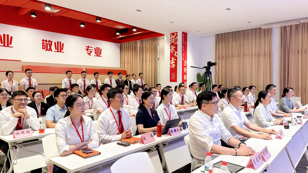以評(píng)促優(yōu)謀發(fā)展，聚力沖刺二季度！6月中旬，集團(tuán)共44個(gè)優(yōu)質(zhì)投資選址項(xiàng)目通過評(píng)估