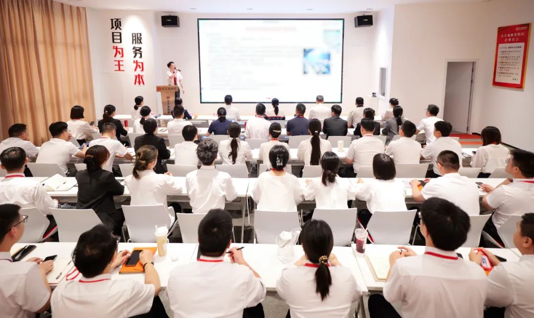 戰(zhàn)高溫，搶進(jìn)度，提質(zhì)量！7月上旬，集團(tuán)共26個(gè)優(yōu)質(zhì)投資選址項(xiàng)目通過評(píng)估