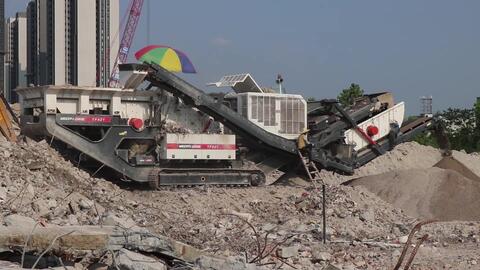 移動(dòng)破碎站建筑垃圾破碎機(jī)出租 河南邁科路重工